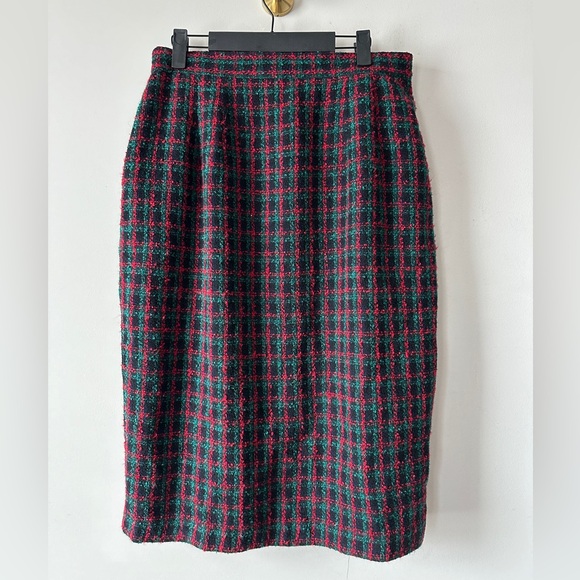 Vintage Red, Black & Green Plaid Boucle Tweed 2 Pc Skirt Suit Sz12 By: Panthers - Picture 8 of 14
